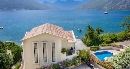 Palazzo del Mare - Essenza