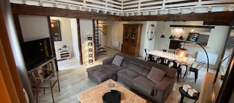 Charmante Maison au Cœur du Prestigieux Vignoble de Pomerol