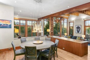 Interior - Canyon View Retreat - Scenic & Secluded (Telluride)