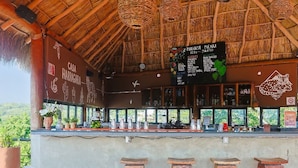 Snack bar