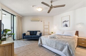 1 bedroom - Coolum Beachside Studio  (Sunshine Coast)