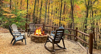 Paradise Escape: Minutes from Blue Ridge, Hot-Tub, 100+ 5-star Reviews!