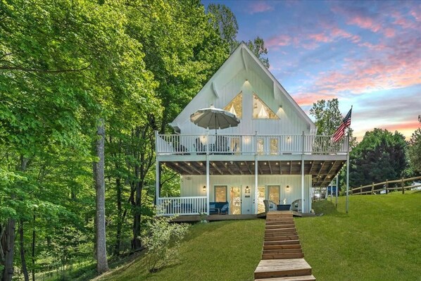 Exterior - Hudson Haven (Huddleston)