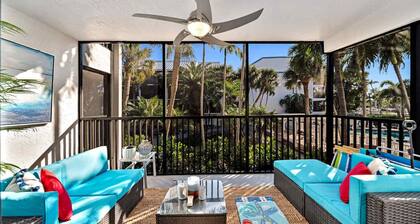 Newly Renovated South Seas Villa with Pool