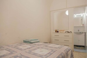 1 chambre, draps fournis