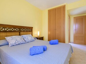 2 bedrooms, travel crib, free WiFi - Nice apartment for 6 guests with pool, A/C, WIFI, TV and terrace (Orpesa Oropesa Del Mar)