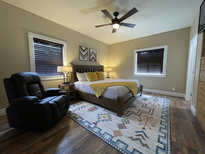 6 Schlafzimmer, Bügeleisen/Bügelbrett, WLAN, Bettwäsche