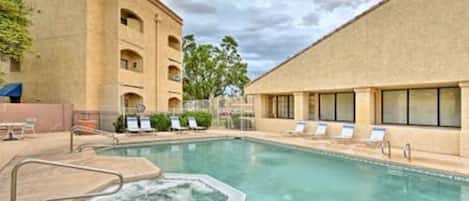 Außenpool, beheizter Pool