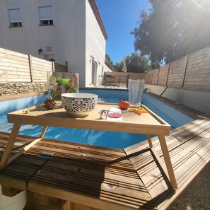 Outdoor pool - 5km from the town center! Cosy villa in a haven of peace (Uzès)