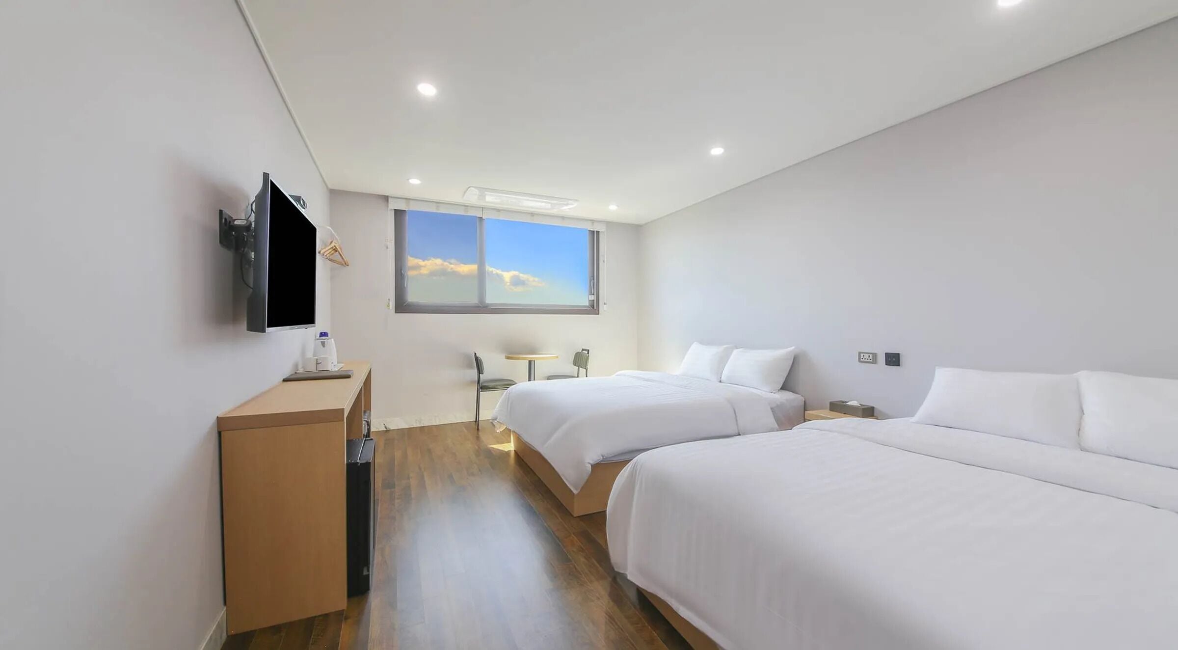 Double Twin Room | 室內細部