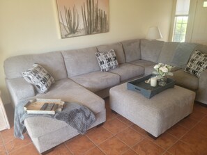 Smart TV, fireplace, printers - Desert Falls Country Club (Palm Desert)