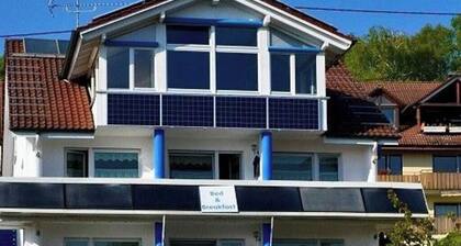 Doppelzimmer Nr. 5 - Gästehaus am Lindenweg