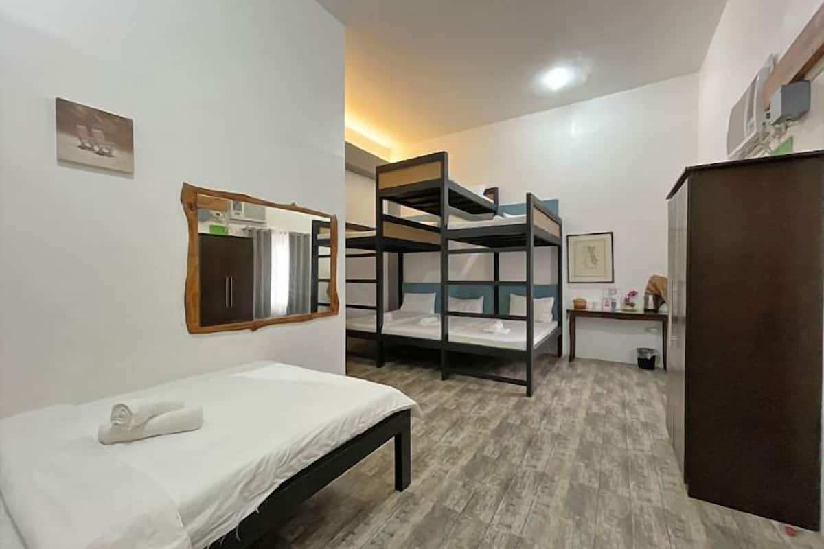1 bedroom, minibar, in-room safe, free WiFi