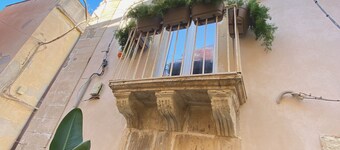 Suite23 Ortigia 19089017C204243