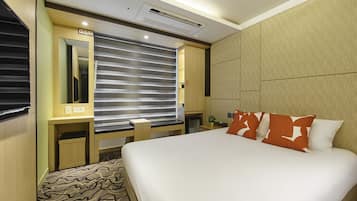 Double Room | Free WiFi, bed sheets