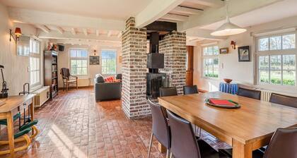 Holiday home Het Zuidgoed with garden