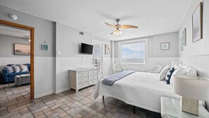 2 chambres, fer et planche à repasser, Wi-Fi gratuit, draps fournis