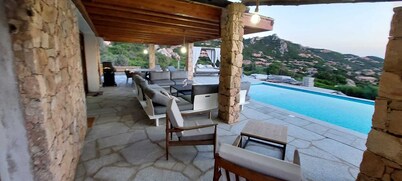 Villa Rosa A Costa Paradiso vue mer Avec Piscine - Jacuzzi