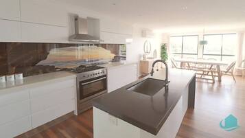 Coffee/tea maker, fridge, microwave, oven