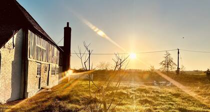 A Unique Tudor Manor House dating from 1547