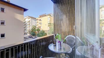 Standard-Apartment, 1 Schlafzimmer (Sunlight - 150m from the lake) | Balkon