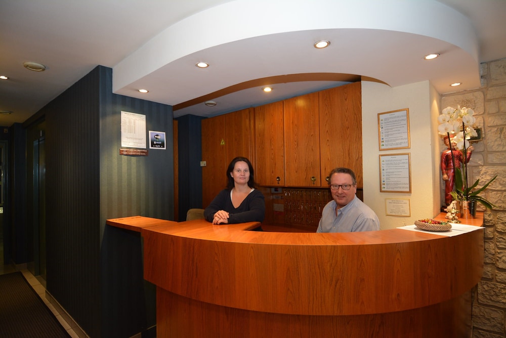 Port-Royal Hotel by null