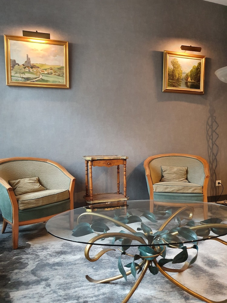 Port-Royal Hotel by null