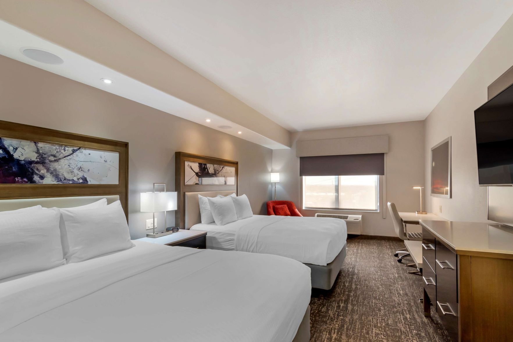 Desk, blackout drapes, iron/ironing board, free WiFi