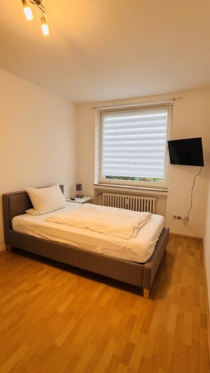 4 Schlafzimmer, Schreibtisch, kostenloses WLAN, Bettwäsche