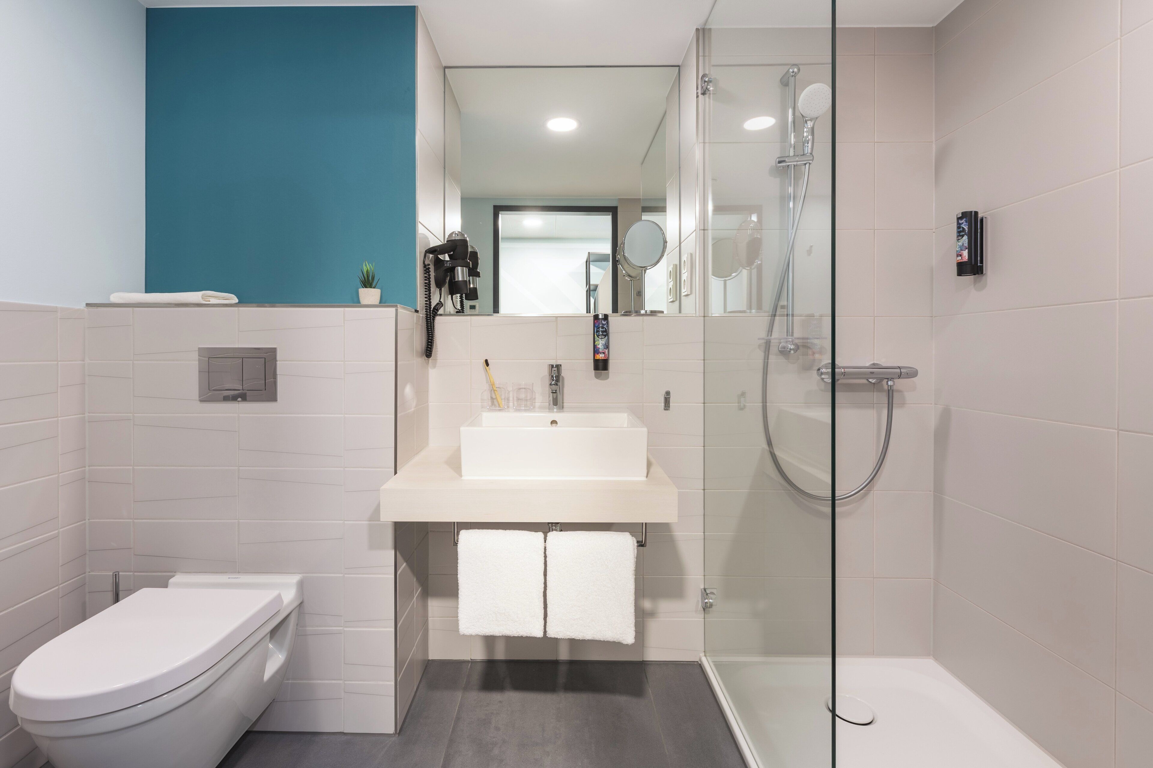 Photo - Holiday Inn - the niu, Seven Dusseldorf Ost by IHG