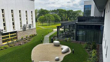 Standard Triple Room | Hypo-allergenic bedding, memory foam beds, minibar, in-room safe