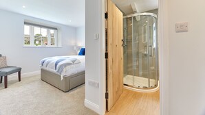 Casa | 1 camera, ferro/asse da stiro, Wi-Fi gratuito