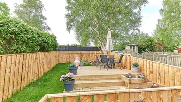 House | Terrace/patio