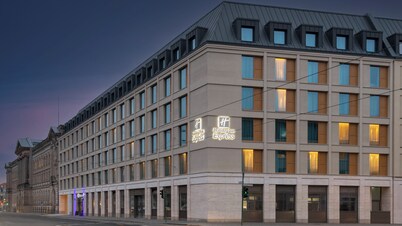 Holiday Inn Express and Suites Potsdam by IHG