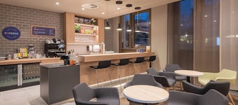 Holiday Inn Express and Suites Potsdam by IHG