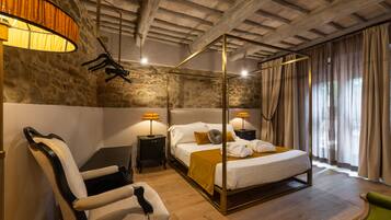 Classic Double Room, Garden View | 1 bedroom, Frette Italian sheets, premium bedding, down comforters