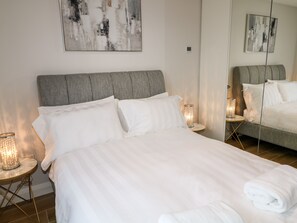 Cottage | Interior - Traeannagh Bay House (Lettermacaward)