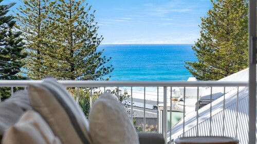 OCEAN VIEWS - LOCATION - BEACH & SHOPS