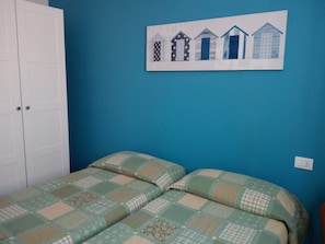 2 bedrooms, iron/ironing board, WiFi, bed sheets - Charming apartment near Venice (Mira)