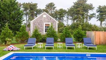 Ulkouima-allas, lämmitetty uima-allas