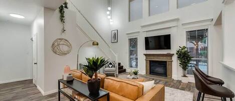 TV, fireplace, Netflix, streaming services