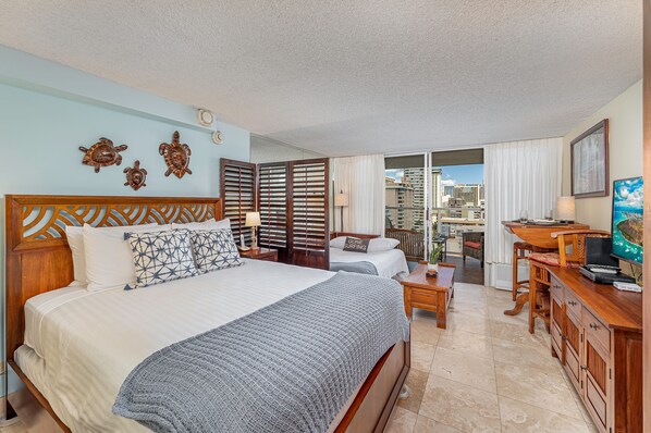 Ferros/tábuas de passar roupa, Wi-Fi de cortesia, roupa de cama