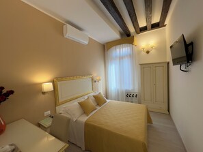 Standard-Doppelzimmer