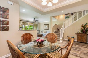 Interior - Spacious 3 bedroom home, fully AC'd with Pool/BBQ, Views and Walking Path (Princeville)