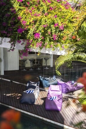 Villa, 3 Bedrooms | Property grounds - Villa La Sirena 2 Minutes From Beach 3 Bedroom Villa by RedAwning (Seminyak)