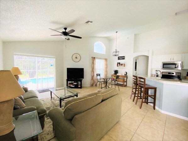 House, 4 Bedrooms | Interior - Southern Comfort Home In Southern Dunes Golf! 4 Bedroom Home by RedAwning (Haines City)