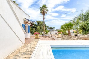 Pool - Cozy house with pool 1km from sandy beach in Pescoluse (Pescoluse)