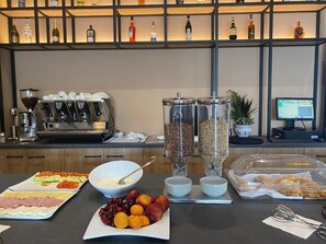 Dining - Toto Boutique Hotel (Orikum)