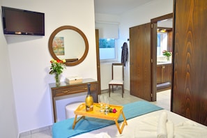 2 Schlafzimmer, Zimmersafe, Bügeleisen/Bügelbrett, Reisekinderbett