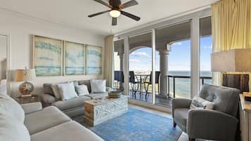 Een smart-tv en een dvd-speler